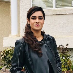 Meet your Posher, Huma